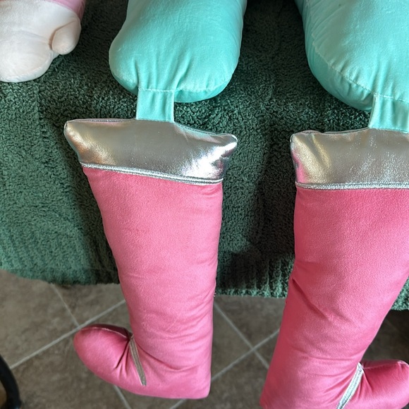 Isaac Mizrahi Oversized Nutcracker Pillow Pink Blue Turquoise Holiday NEW - Picture 2 of 10